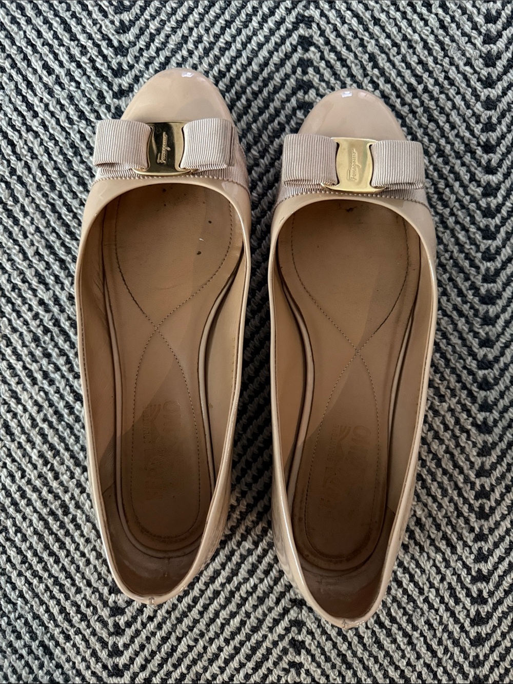 FERRAGAMO | Authentic Nude Patent Leather Pumps